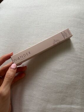 WANDER BEAUTY

Skyliner Duo